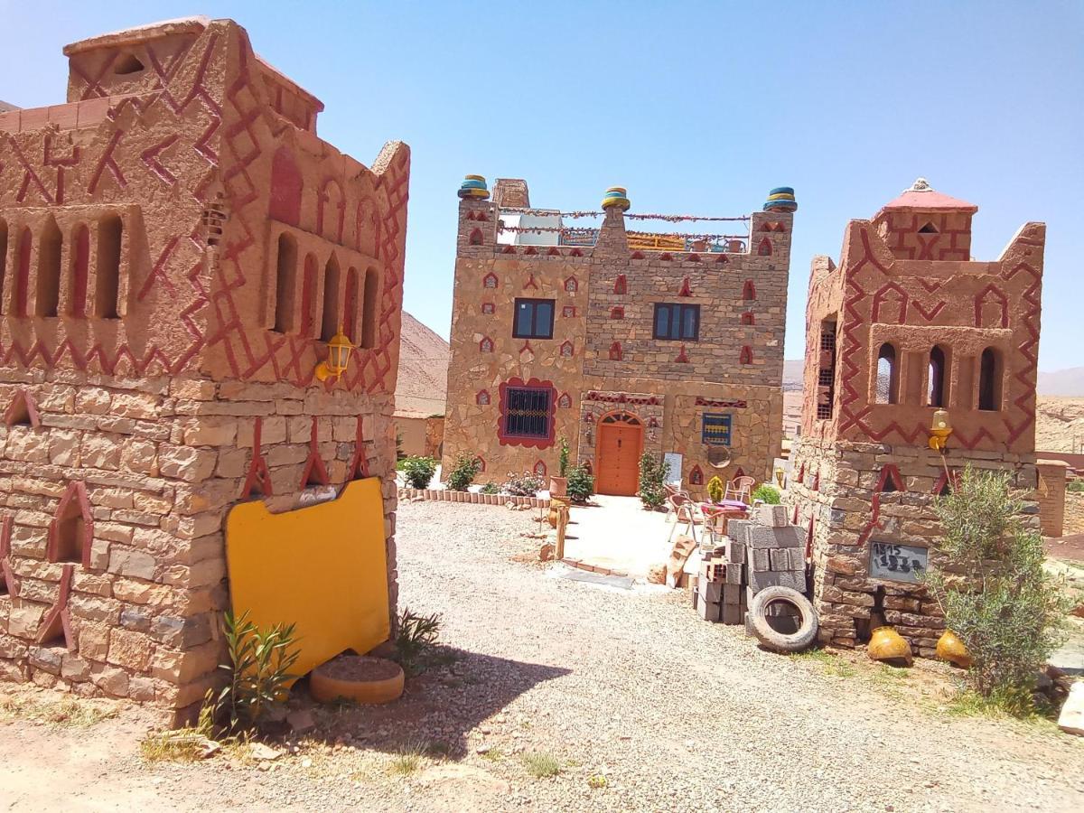Auberge Hostel Traditionnel タンギール エクステリア 写真