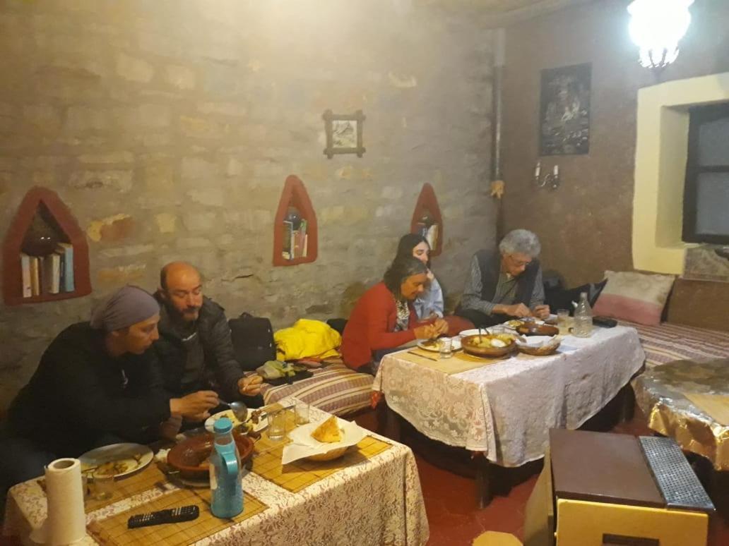 Auberge Hostel Traditionnel タンギール エクステリア 写真