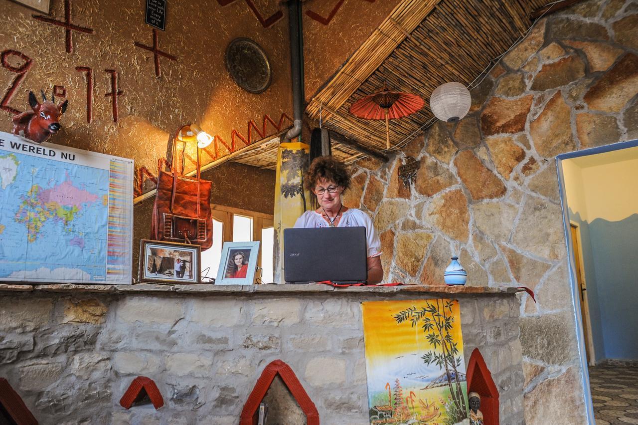 Auberge Hostel Traditionnel タンギール エクステリア 写真